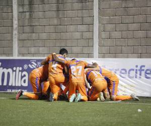 Los Lobos UPNFM lograron un balsámico triunfo ante Olimpia en Choluteca. Los Universitarios están más vivos que nunca.