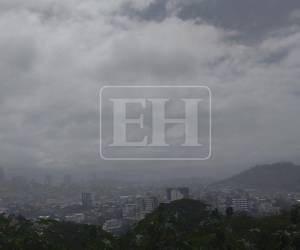 Nublado y con ambiente fresco amanece la capital este martes 20 de enero, debido al continuo desplazamiento de una masa de aire frío que afecta gran parte del territorio hondureño. Así se ve la capital: