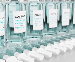 A la fecha hay varios estudios que afirman la posibilidad de crear una vacuna contra al menos nueve variantes del coronavirus.