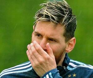 La primera vez que Messi vómito fue ante el Sevilla en el mes de septiembre de 2012 (Foto: Agencia AFP)