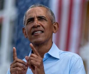 Obama pidió a sus invitados que en lugar de regalos hicieran donativos a organizaciones que apoyan a jóvenes. Foto: AFP