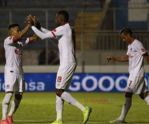 Yustin Arboleda ingresó en el complemento y rescató la derrota de Olimpia ante Honduras Progreso. Foto: Marvin Salgado / EL HERALDO