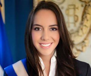 La nueva foto de perfil de Nayib Bukele desató todo tipo de comentarios, desde favorables y jocosos hasta críticos en donde los ususarios mostraban su disgusto con sus actitudes.