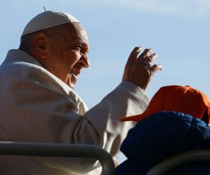 El pontífice argentino ya ingresó por una decena de días en el hospital Gemelli en julio de 2021 para una operación de colon.