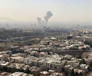 El presidente de Pakistán, Shehbaz Sharif, y el ministro de Exteriores paquistaní, Muhammad Ishaq Dar, participan en el Foro de Antalya, que se inauguró hoy y se clausurará el domingo.