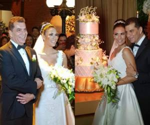 El amor tocó la puerta del corazón del diputado Liberal Elvin Santos, quien el sábado se casó con la bella Marcela Montaño en Bolivia.