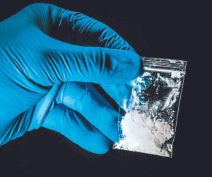 El fentanilo es traficado ilegalmente por los narcotraficantes.