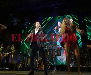 El cantante Marco Antonio Solís 'El Buki' dio un concierto el sábado en el Estadio Chochi Sosa de Tegucigalpa, Honduras. Aquí las imágenes del lleno total. FOTOS: EL HERALDO/Jimmy Argueta.