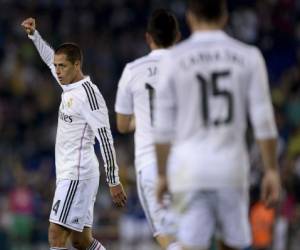 Así celebró Chicharito tras su cuarto gol con el Real Madrid. / AFP
