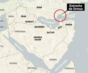 El estrecho de Ormuz se ha convertido en el epicentro del caos tras la escalada bélica, interrumpiendo una de las principales rutas energéticas del mundo y disparando el precio del petróleo.