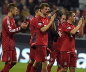Los jugadores del Bayern celebran el triunfo en tierras portuguesas.