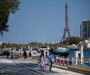 Francia, el tercer país europeo más golpeado por la Covid-19 después de Italia y España, roza los 15,000 muertos por coronavirus desde el inicio de la pandemia, con 574 decesos más en las últimas 24 horas. Foto: AFP.