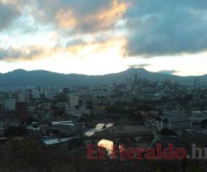 En el Distrito Central la temperatura máxima oscilará entre 26-27 grados. Foto: Alex Pérez/EL HERALDO.