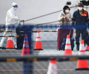 Los dos ciudadanos dieron positivos al coronavirus cuando hacían su ingreso al país. Foto: AFP