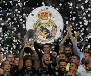 Real Madrid se coronó Supercampeón de Europa al derrotar 2-1 al Manchester United en Macedonia. (Foto: AP)