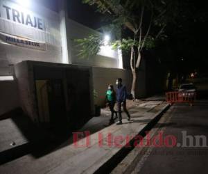 En la entrada del centro de triaje del Milla Selva no se encuentra ningún efectivo de seguridad. Foto: Johny Magallanes/El Heraldo