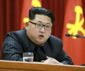 Por primera vez desde que empezara el largo viaje de Trump, hace una semana, centrado en la denuncia del 'chantaje nuclear' de Pyongyang, el régimen de Kim Jong-Un. Foto: AP