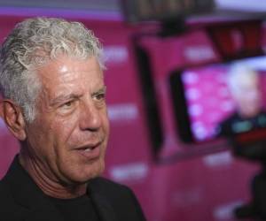 El famoso chef Anthony Bourdain era un luchador por los derechos de los inmigrantes. (AP)