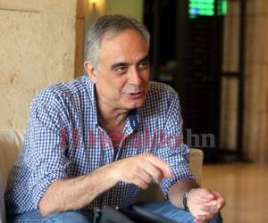 José Dauster Sette, director de la OIC, aconseja a todos los miembros de la cadena del café trabajar unidos ante los desafíos actuales.