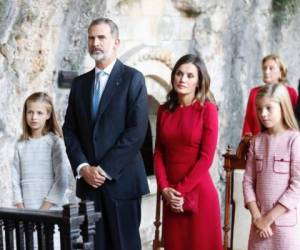 En esta foto la familia real española durante un evento oficial.