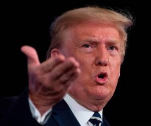 La inteligencia estadounidense consideró que una intensa campaña de hackeo y en redes sociales dirigida por Rusia en 2016 ayudó a Trump a ganarle a la demócrata Hillary Clinton.