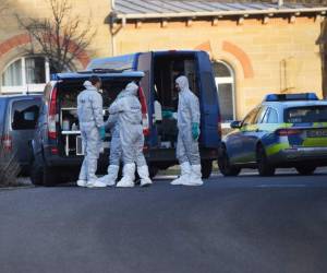 La policía indicó, 'según las primeras informaciones', que el sospechoso, 'un alemán', y las víctimas, formaban parte de la misma familia. AFP.