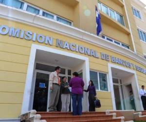 La Comisión Nacional de Banca y Seguro respondió a una serie de dudas sobre el período de alivio.