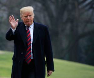 Pero aunque el presidente presentó la medida como un “compromiso de sentido común”, los demócratas lo rechazaron de inmediato y dijeron que “no servía de nada”. Foto AP