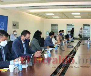 La jefa de misión del FMI realizó una visita a Honduras en noviembre del 2021 para la quinta revisión, pero se regresó sin aprobarla. Foto: El Heraldo