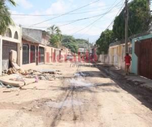 Dueños e inquilinos de viviendas en zonas inundables de Comayagua han evacuado desde ayer para evitar poner en riesgo sus vidas.