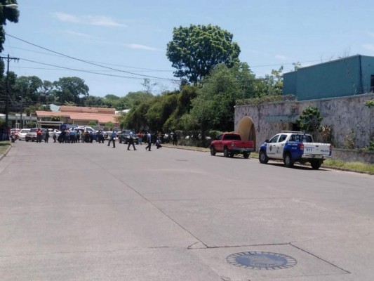 La nueva masacre se registró el jueves en la colonia Los Naranjos de la ciudad de La Caiba, zona norte de Honduras.