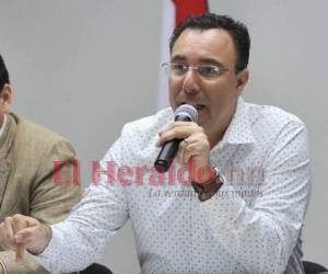 Luis Zelaya se mantuvo al margen al comentar sobre lo sucedido en el Congreso, pues sólo felicitó a los congresistas liberales. Foto: EL HERALDO