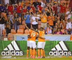 Así celebraron los jugadores del Houston Dynamo el gol de Alberth Elis ante el Orlando City en la MLS (Foto: @HoustonDynamo)