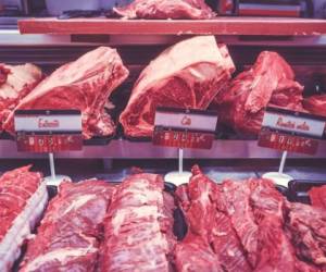 Un panel de investigadores de siete países sugirió a los adultos que continúen con el consumo actual de carne roja. Foto: Pixabay.
