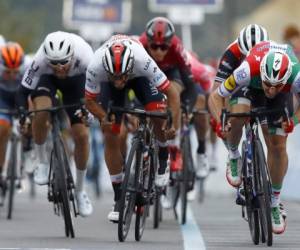 Gaviria, que no corría desde la Vuelta a Flandes (7 de abril), añadió que aún estaba corto de forma. 'Pero estoy tranquilo, voy a progresar'. Foto:AFP