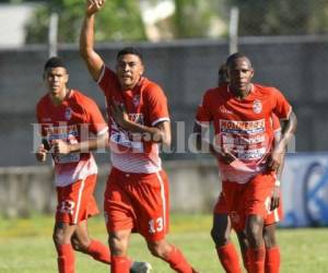 En el duelo más dramático de la jornada se enfrentan Real Sociedad y Platense. Uno de los dos dejará la Primera División.