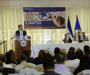 Bajo el lema Honduras necesita política limpia, los representantes de la Maccih socializaron el proyecto de ley para el financiamiento de los partidos políticos en el territorio hondureño, foto: Marvin Salgado/El Heraldo/Noticias de Honduras/El Heraldo Honduras.