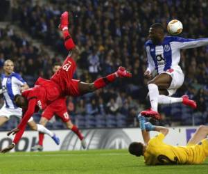 Los partidos se disputarán sin aficionados en las gradas. Foto: AP.