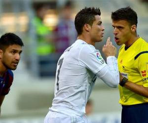 Cristiano Ronaldo ha marcado un gol de penal ante el Eibar y llegó nueve goles en el torneo.