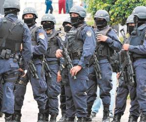 Son 1,010 policías aplazados en las pruebas de confianza que siguen dentro de la institución policial.