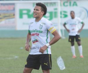 Rambo de León en su paso por el Platense de Honduras (Foto: EL HERALDO)