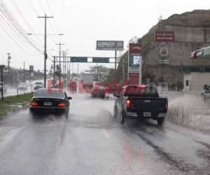 Se le pide a la ciudadanía mucha precaución ya que debido a lluvias pueden presentarse inundaciones repentinas. Foto archivo EL HERALDO