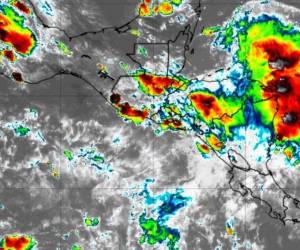 El clima en Honduras estará marcado este lunes 6 de julio por una combinación de lluvias, altas temperaturas y la presencia de polvo del Sahara, condiciones que influirán en gran parte del territorio nacional, según el pronóstico del Centro Nacional de Estudios Atmosféricos, Oceanográficos y Sísmicos (Cenaos) de Copeco.