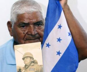 El coronel Matías Hernández, a sus 85 años, recuerda como si fuera ayer los combates en el occidente invadido por El Salvador.