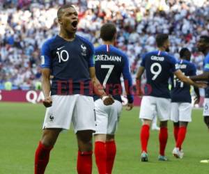 Matthaeus nombró al francés Kylian Mbappé como un posible candidato para el premio, cuya votación se pone en marcha el 23 de julio. Foto:AFP