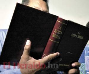 Los pastores están dispuestos a dejar la prédica desde las tribunas religiosas para buscar un cargo de elección popular. Foto: EL HERALDO.