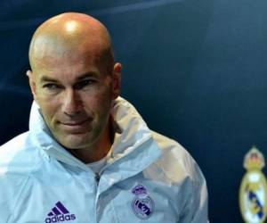 Zinedine Zidane sigue siendo el entrenador del Real Madrid. (AFP)