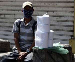 En Honduras, con lo que se ha visto en torno a la pandemia, hasta el momento, las probabilidades y las relaciones matemáticas es que un promedio de diez personas puedan ser contagiadas por contacto con un infectado.