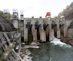 Hasta 77 megavatios puede actualmente generar energía la represa Patuca III y los excedentes son enviados para Tegucigalpa.