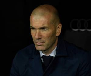 'Zidane es uno de los grandes mitos del Real Madrid. Él sabe que está en el corazón del madridismo y que el Real Madrid es y será siempre su casa', añadió el club español.